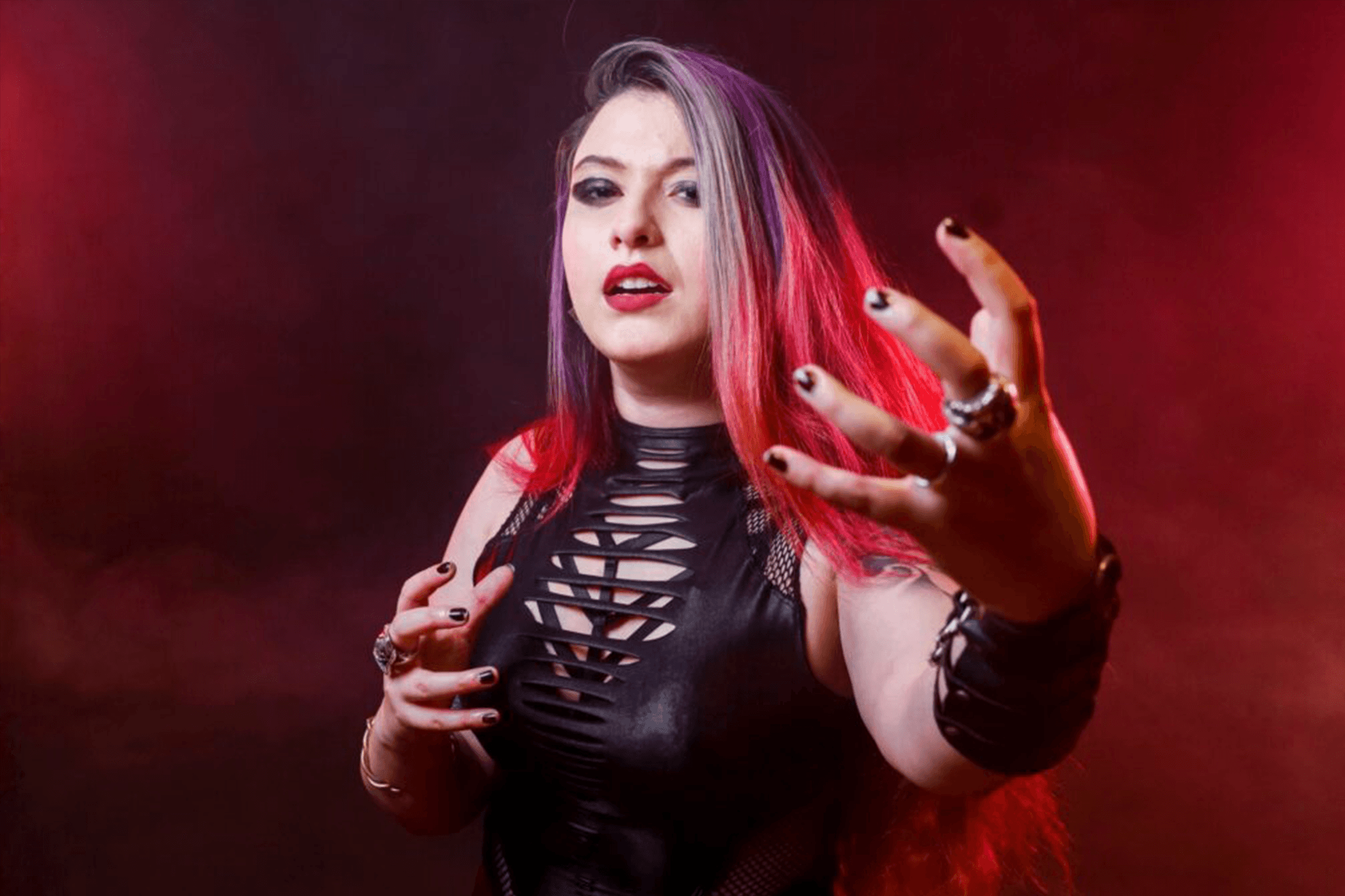 Mayara Puertas vocalista Arch Enemy