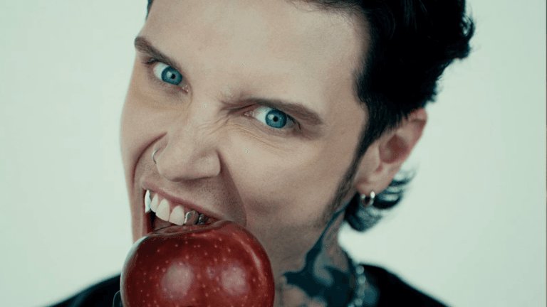 portada-black-veil-brides-Vindicate